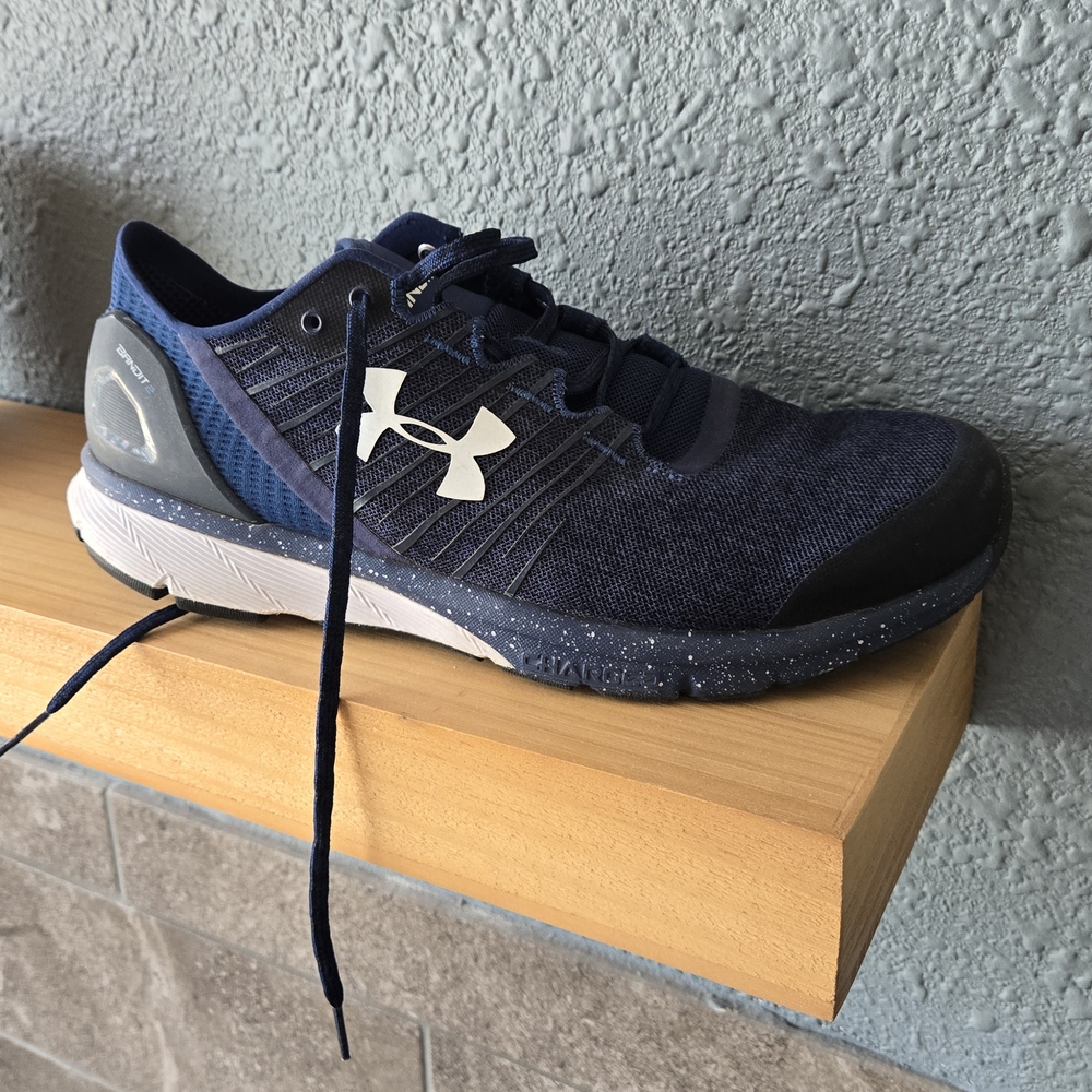 Under Armour Dark Blue Running Shoe
